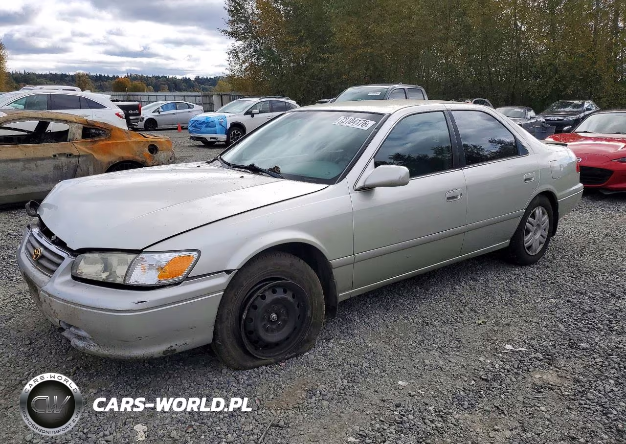2000 Toyota Camry Le V6 – zdjęcie 1 z 13