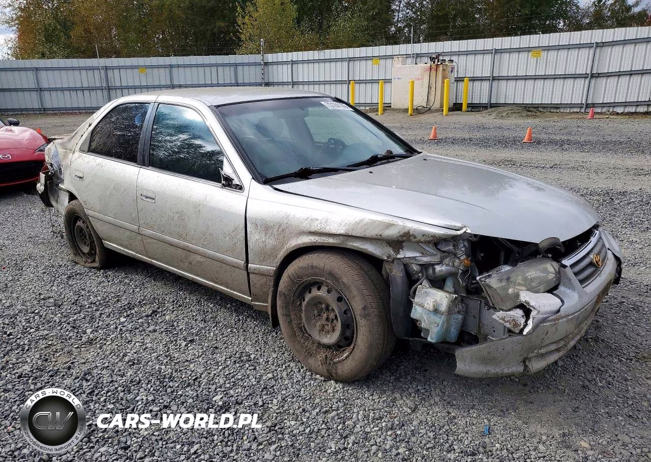 2000 Toyota Camry Le V6 VIN:JT2BF22K8Y0261415 - 4