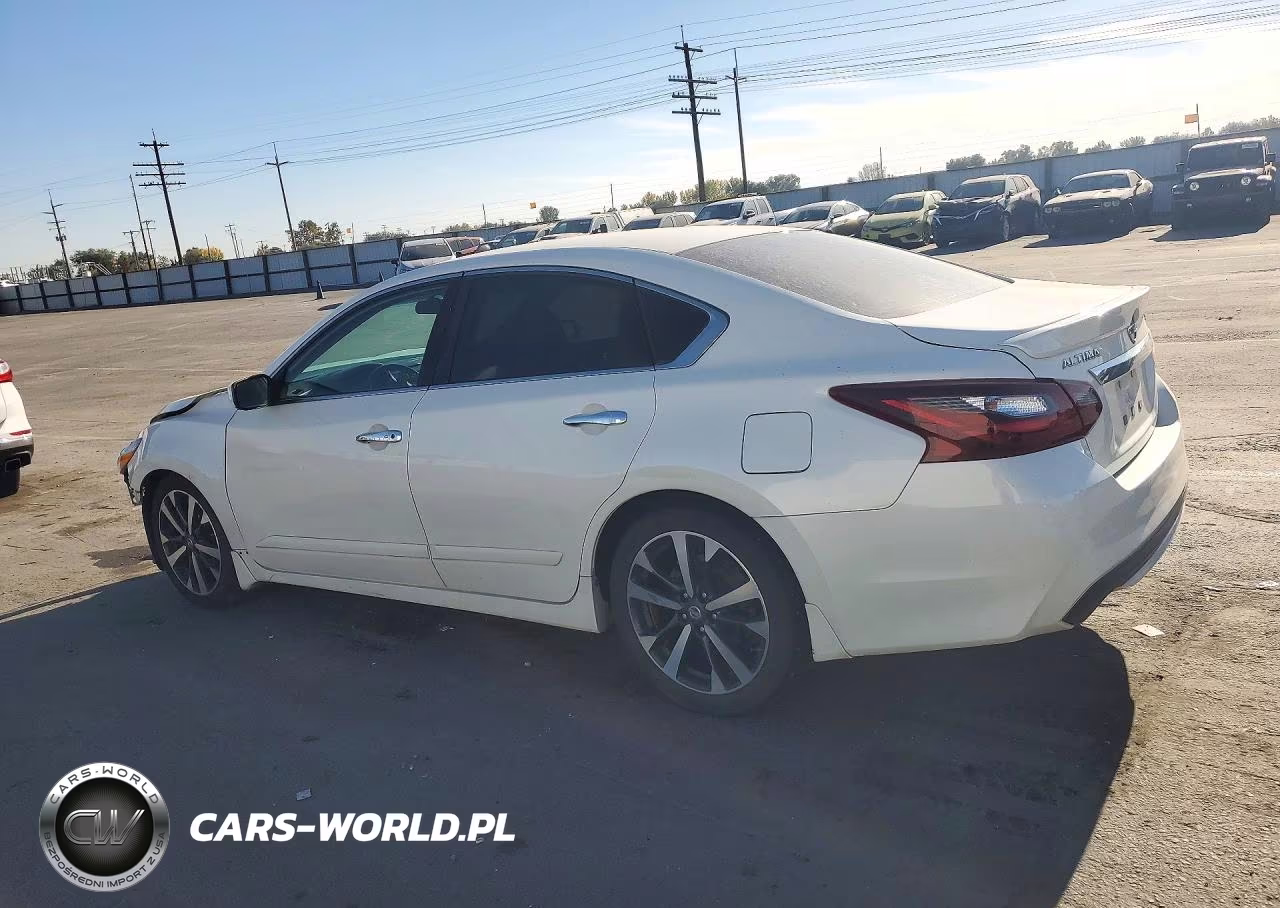 2017 Nissan Altima 2.5 Sr VIN:1N4AL3AP8HN325668 - 2