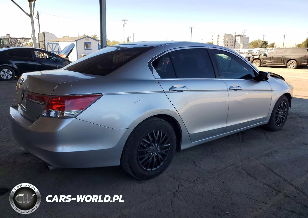 2011 Honda Accord Lx VIN:1HGCP2F31BA084608 - 3