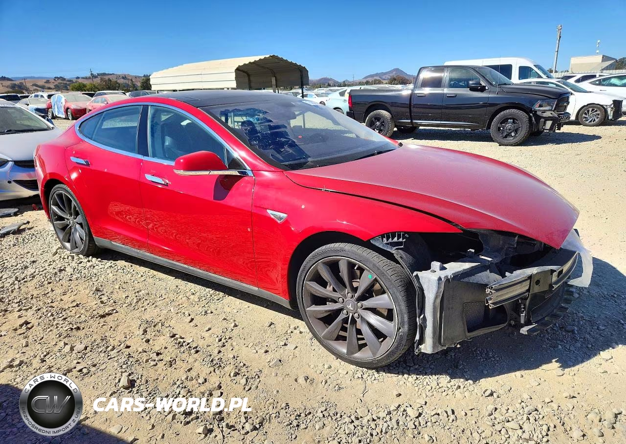 2014 Tesla Model S VIN:5YJSA1H16EFP29430 - 4