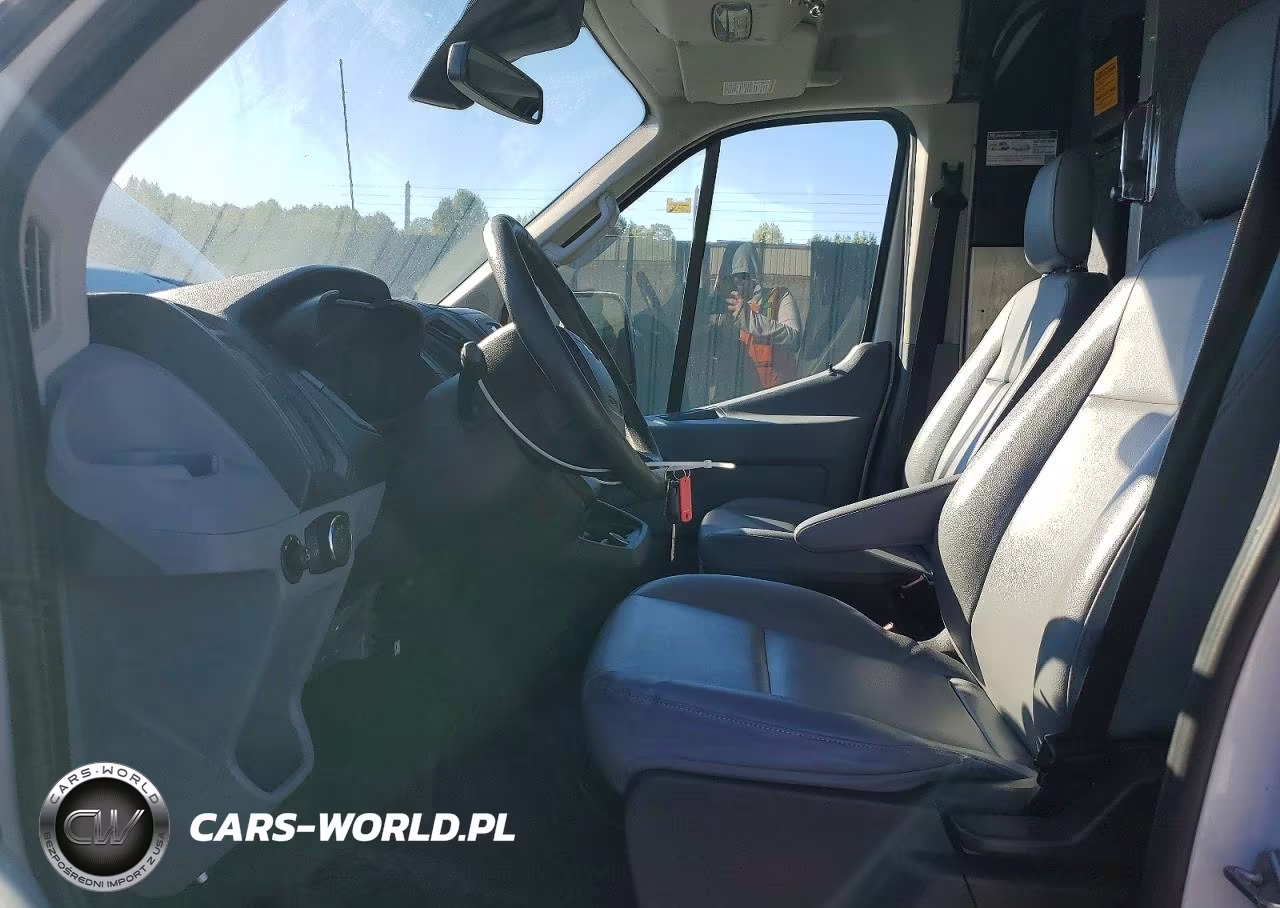 2017 Ford Transit T-150 VIN:1FTYE2CM7HKB32414 - 7