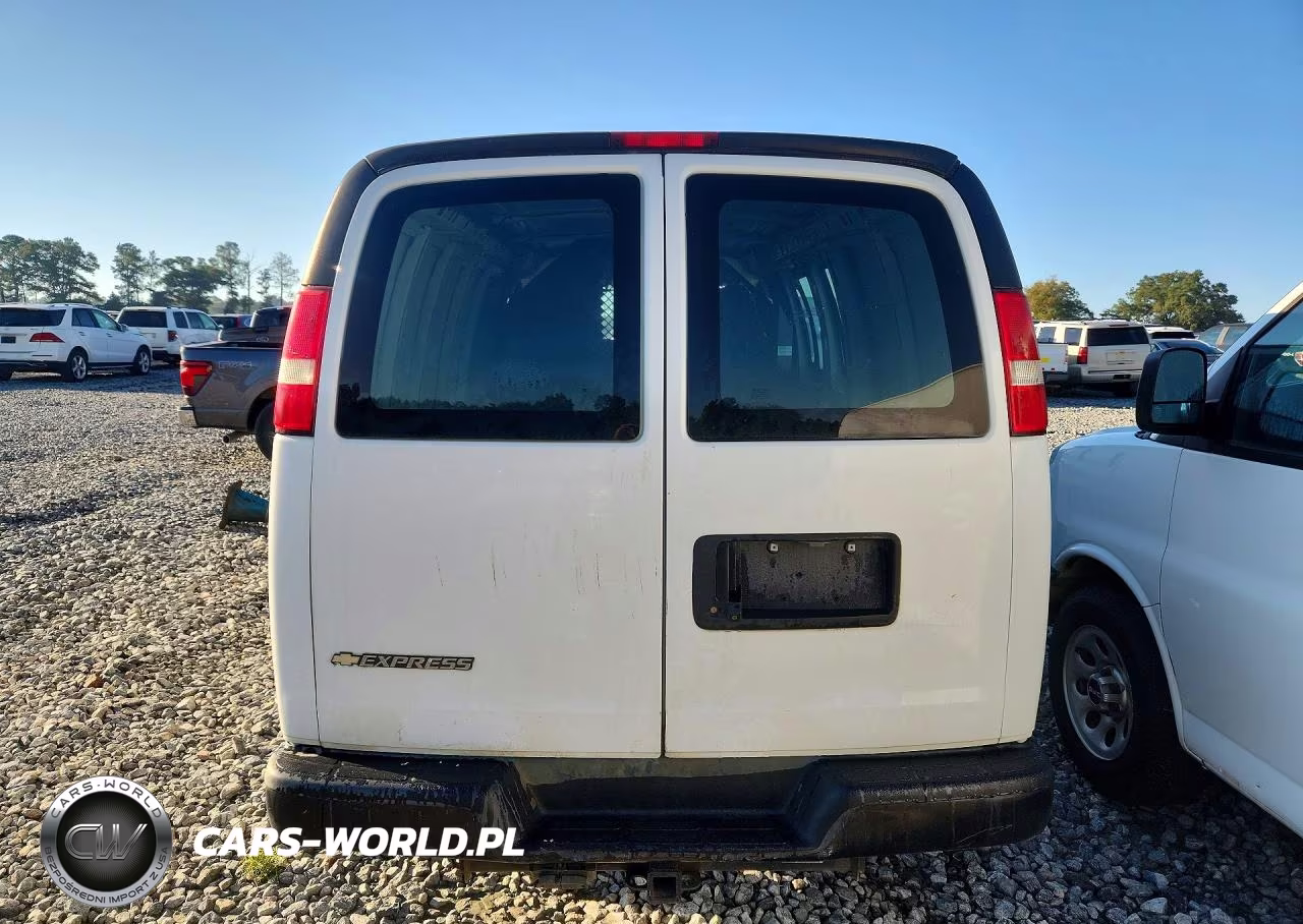 2019 Chevrolet Express 3500 Cargo Delivery Van VIN:1GCZGGFG1K1168162 - 6