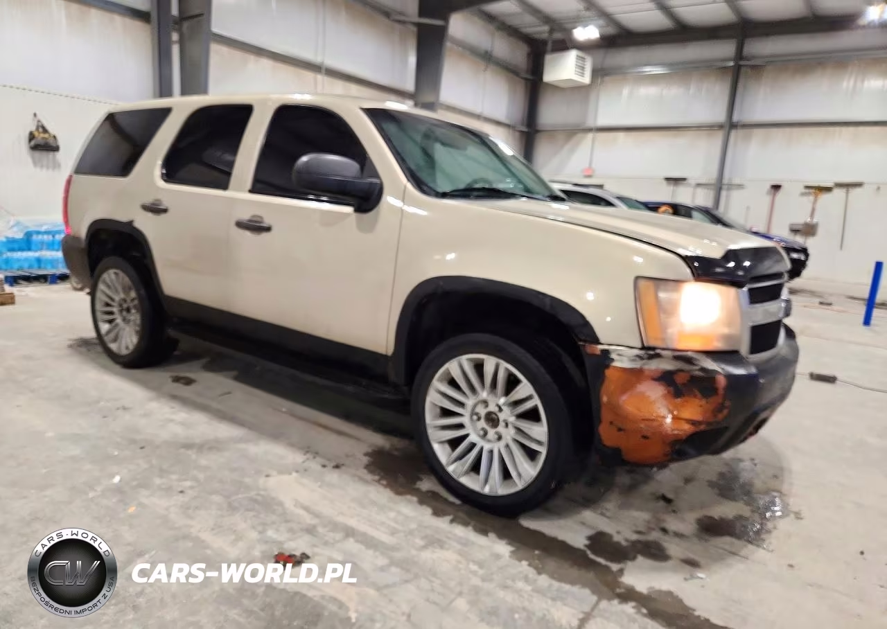 2009 Chevrolet Tahoe Special Services VIN:1GNFK03039R149700 - 4