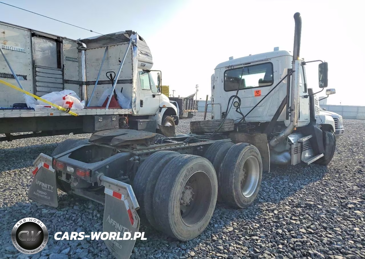 2023 Mack Anthem Semi Truck VIN:1M1AN4GY9NM024418 - 4
