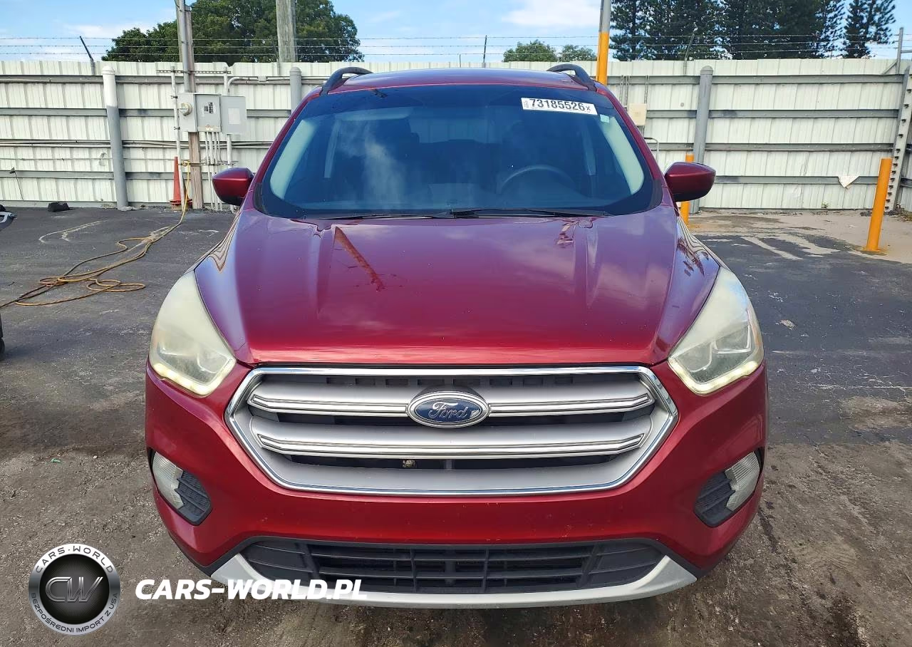 2017 Ford Escape Se VIN:1FMCU9GDXHUD92998 - 5