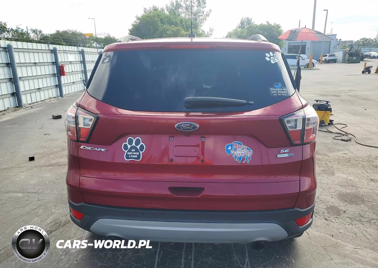 2017 Ford Escape Se VIN:1FMCU9GDXHUD92998 - 6