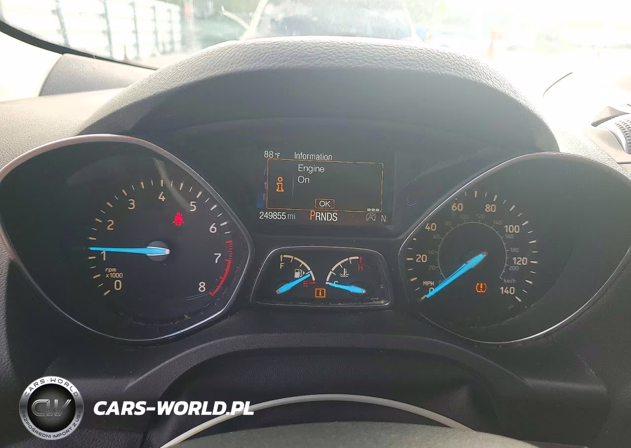 2017 Ford Escape Se VIN:1FMCU9GDXHUD92998 - 9