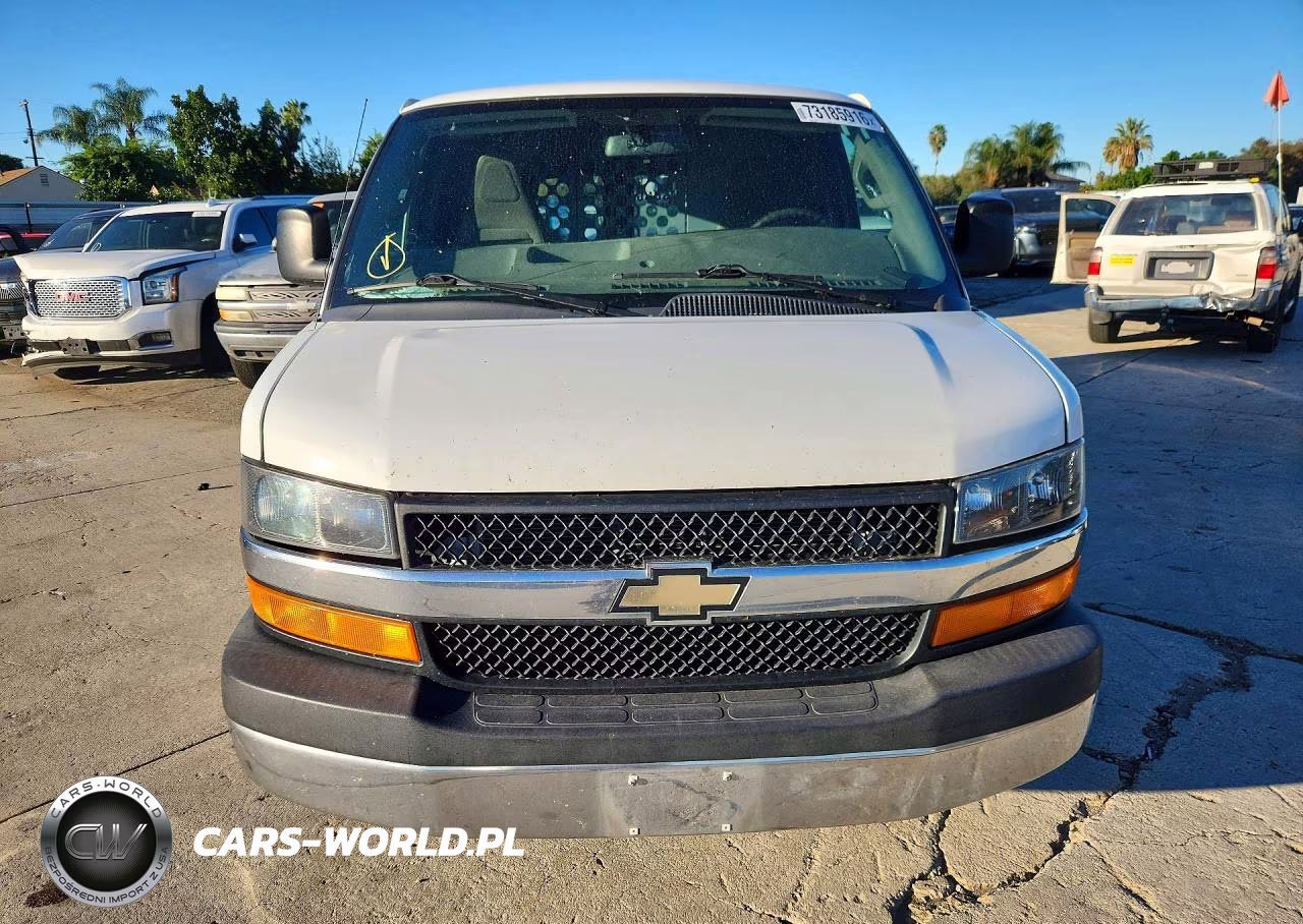 2016 Chevrolet Express G2500 VIN:1GCWGAFF4G1327948 - 5