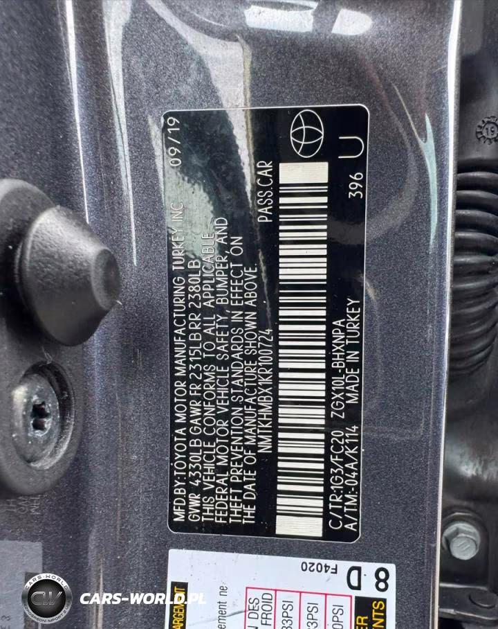 2019 Toyota C-Hr Le VIN:NMTKHMBX1KR100724 - 10
