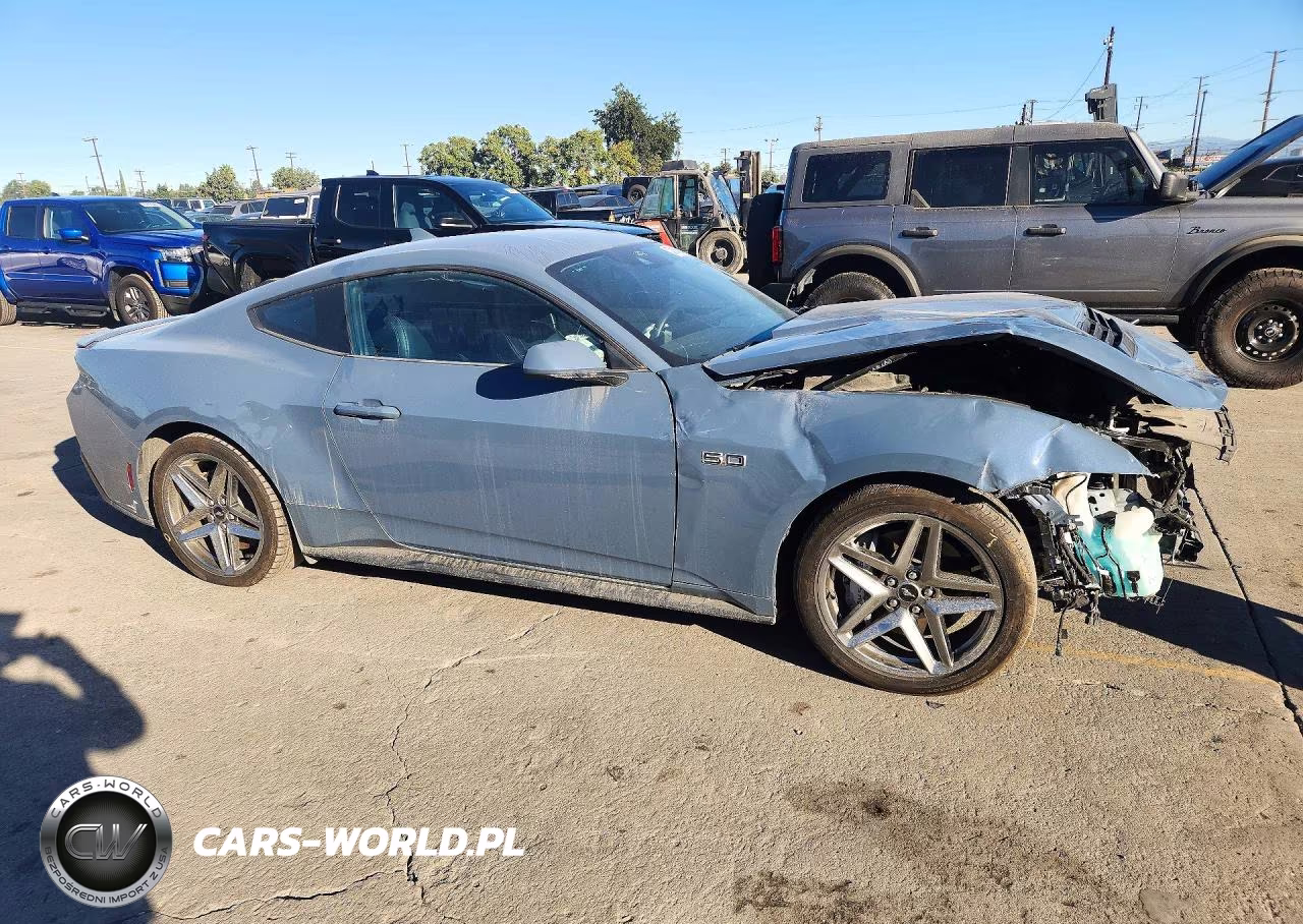 2025 Ford Mustang Gt VIN:1FA6P8CF5S5411832 - 4