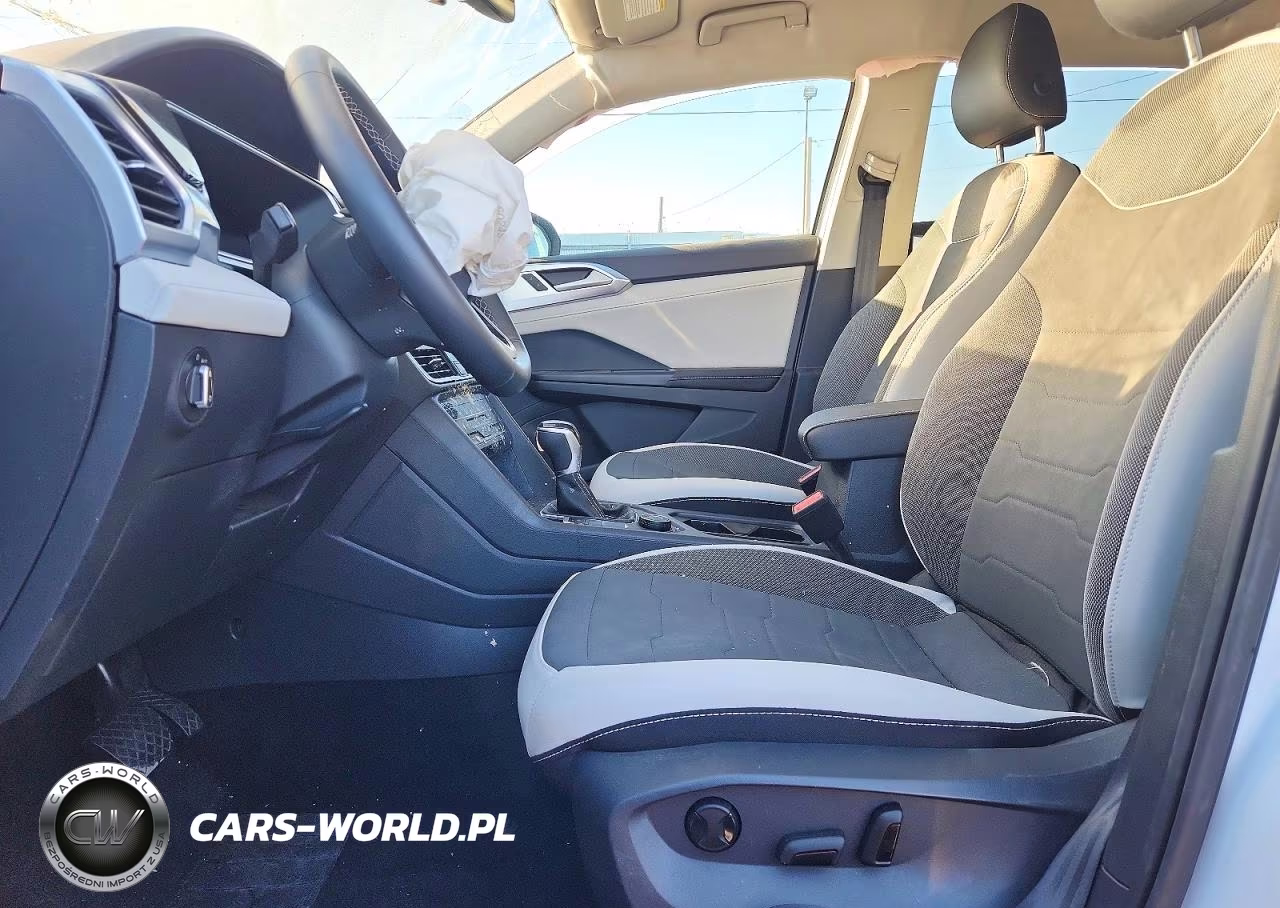 2026 Volkswagen Taos Se VIN:3VVUC7B24TM047387 - 7
