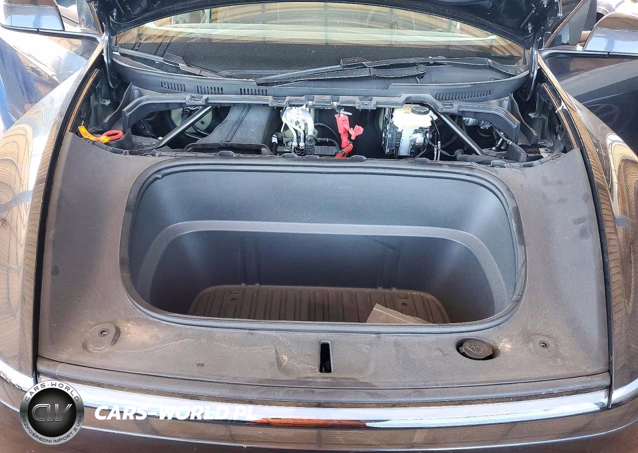 2026 Tesla Model Y VIN:7SAYGDEEXTF578836 - 11