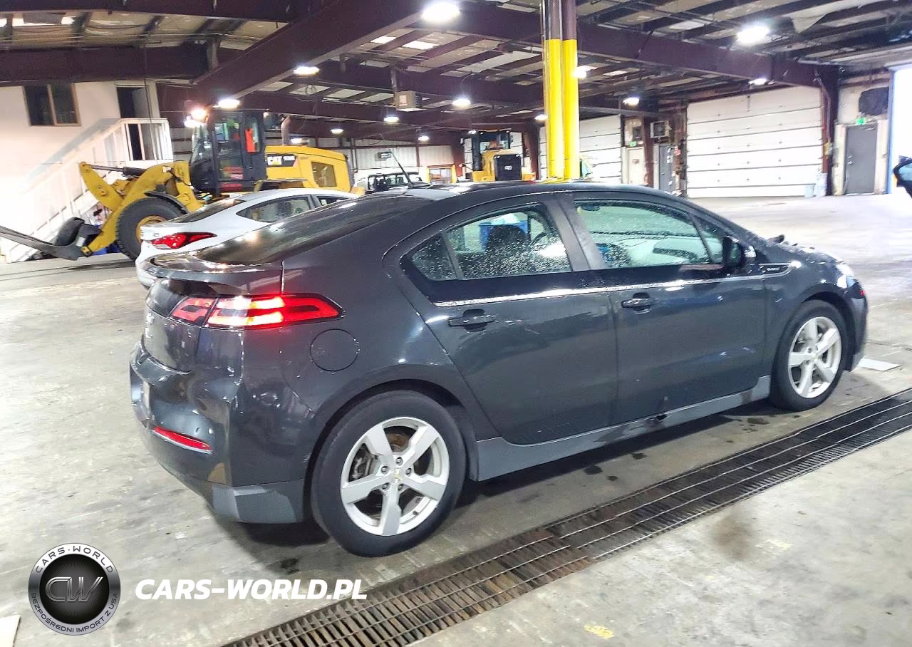 2014 Chevrolet Volt VIN:1G1RD6E4XEU150457 - 3