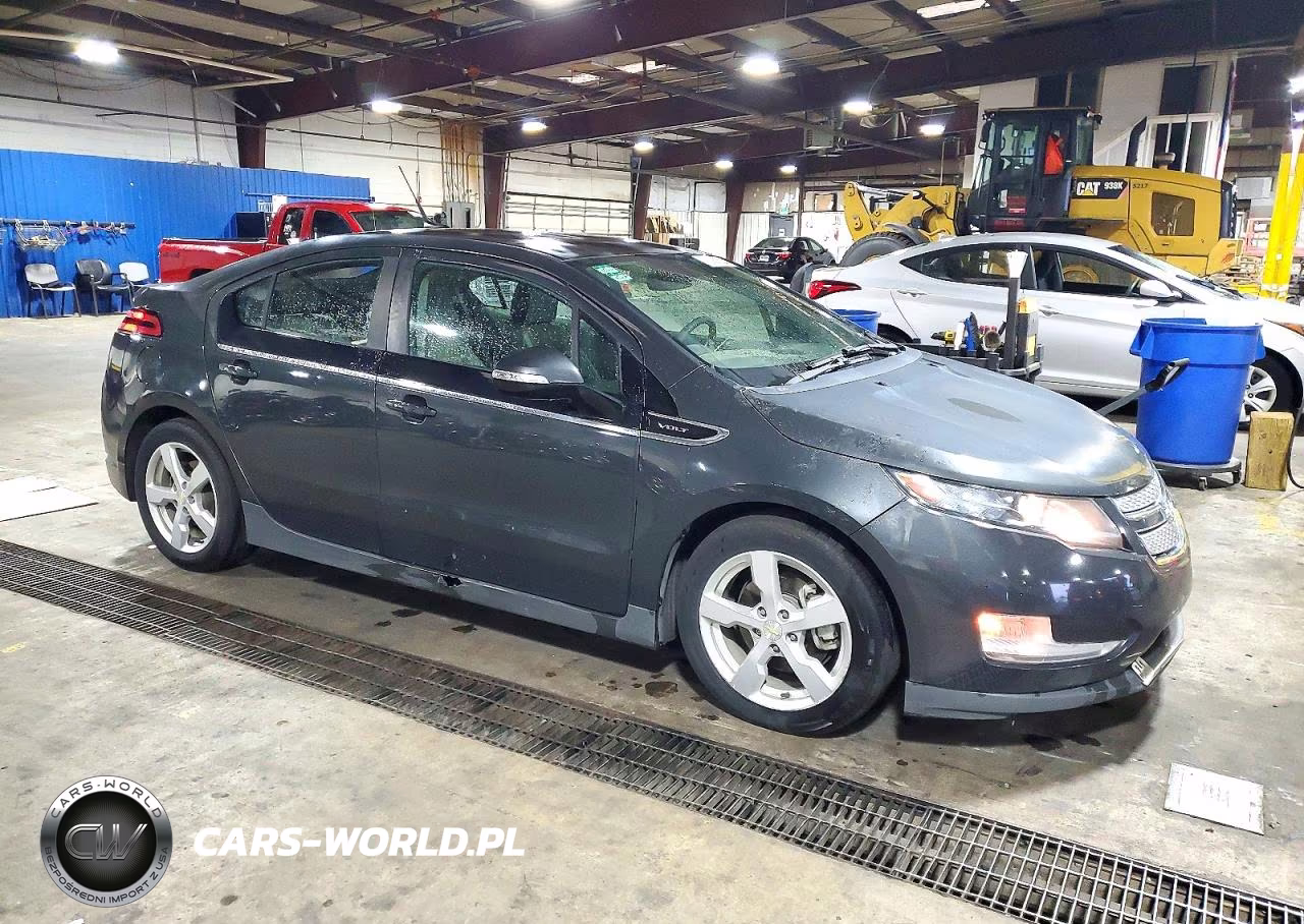 2014 Chevrolet Volt VIN:1G1RD6E4XEU150457 - 4