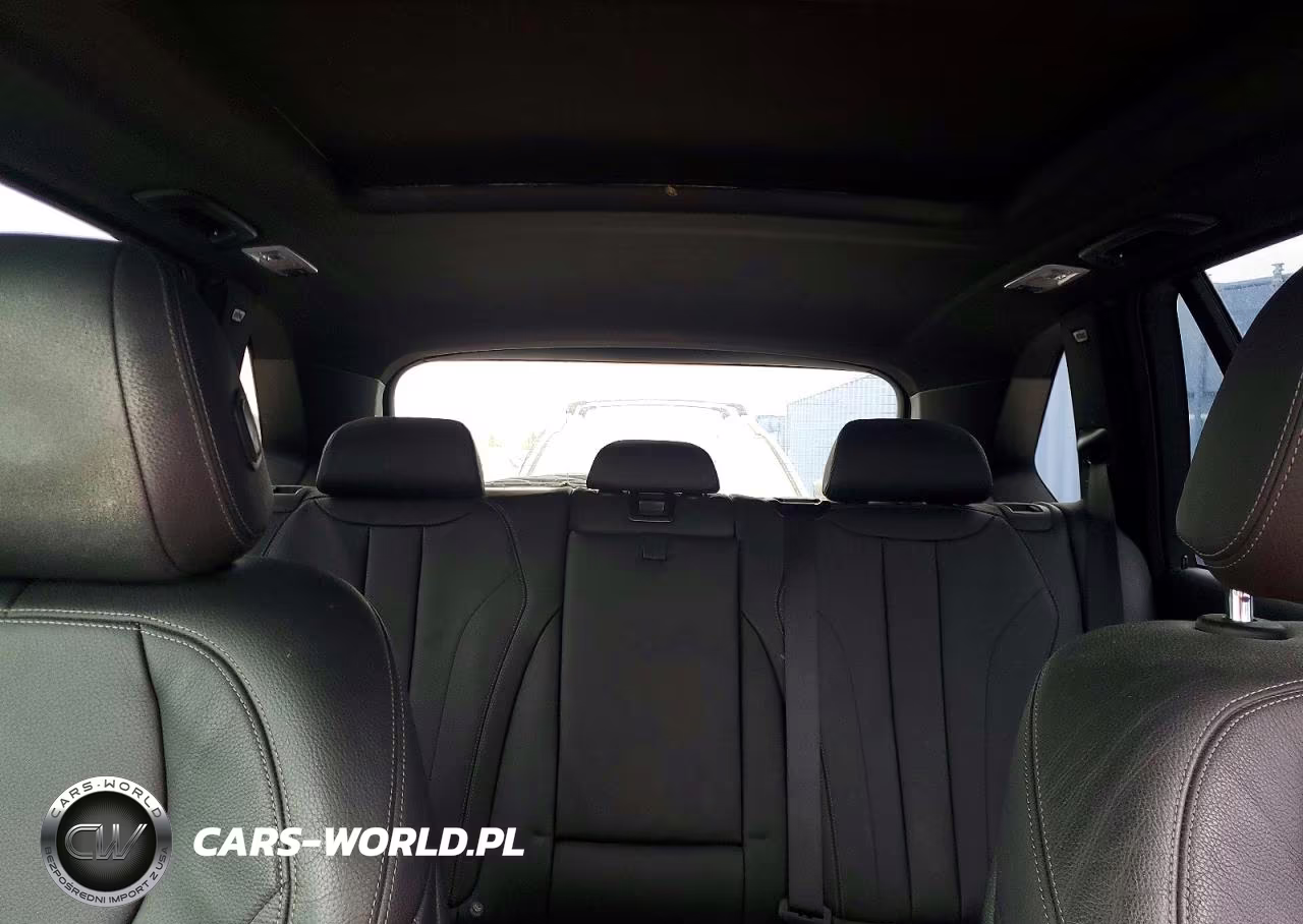 2018 BMW X5 Xdr40E VIN:5UXKT0C53J0V99161 - 10
