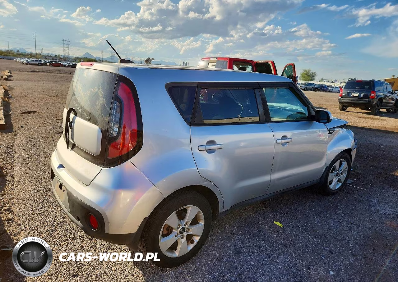 2017 Kia Soul Base VIN:KNDJN2A29H7440500 - 3