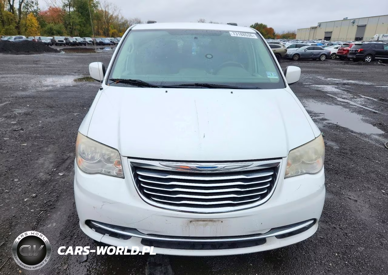 2014 Chrysler Town & Country Touring VIN:2C4RC1BG9ER336791 - 5