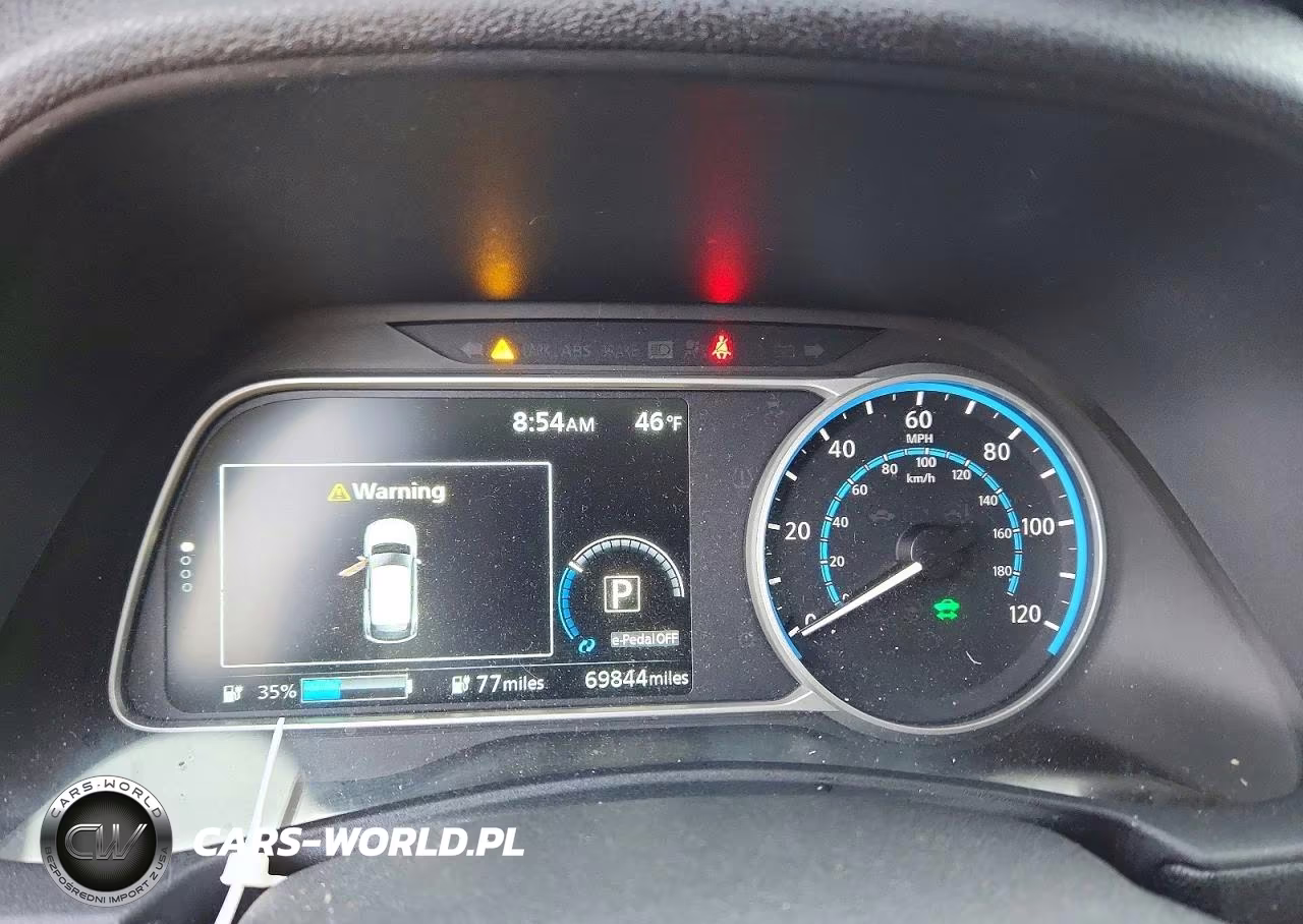 2019 Nissan Leaf Sv Plus VIN:1N4BZ1CP2KC313930 - 9