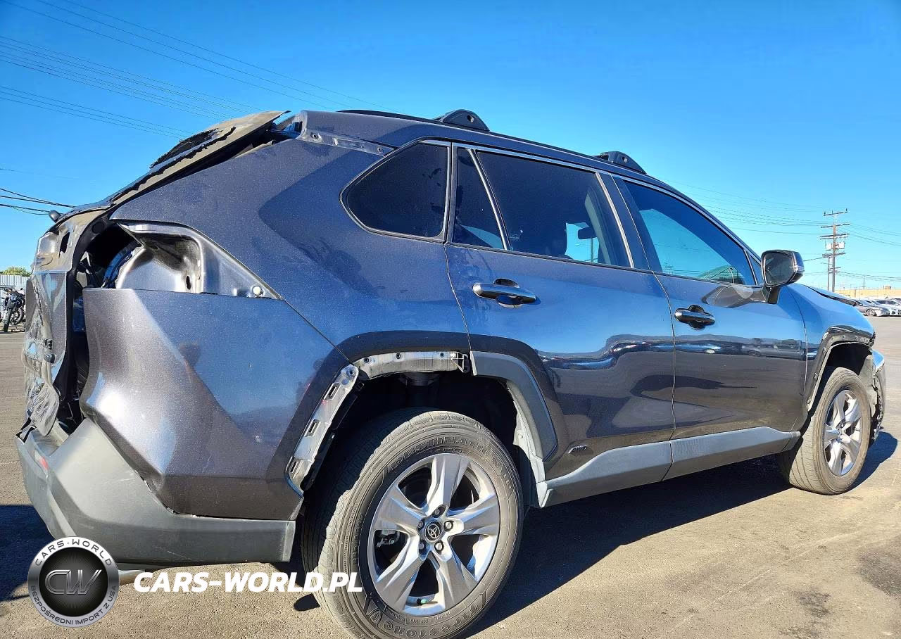 2024 Toyota Rav4 Hybrid Xle VIN:4T3RWRFVXRU155578 - 3