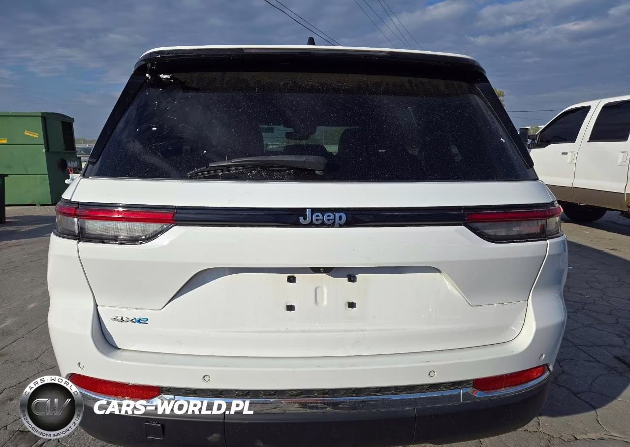 2024 Jeep Grand Cherokee Limited 4Xe VIN:1C4RJYB64RC135577 - 6