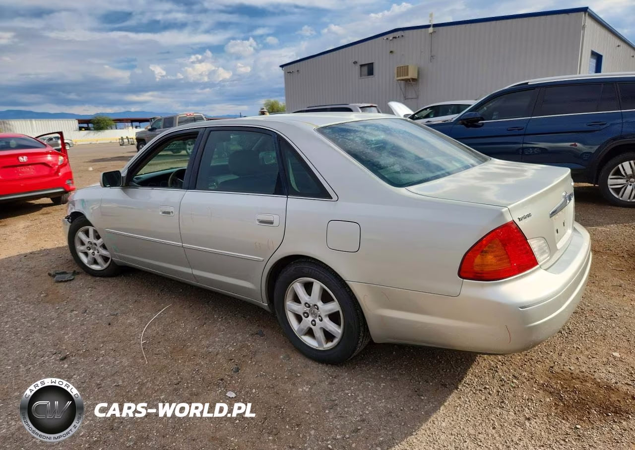 2000 Toyota Avalon Xls VIN:4T1BF28B0YU112175 - 2