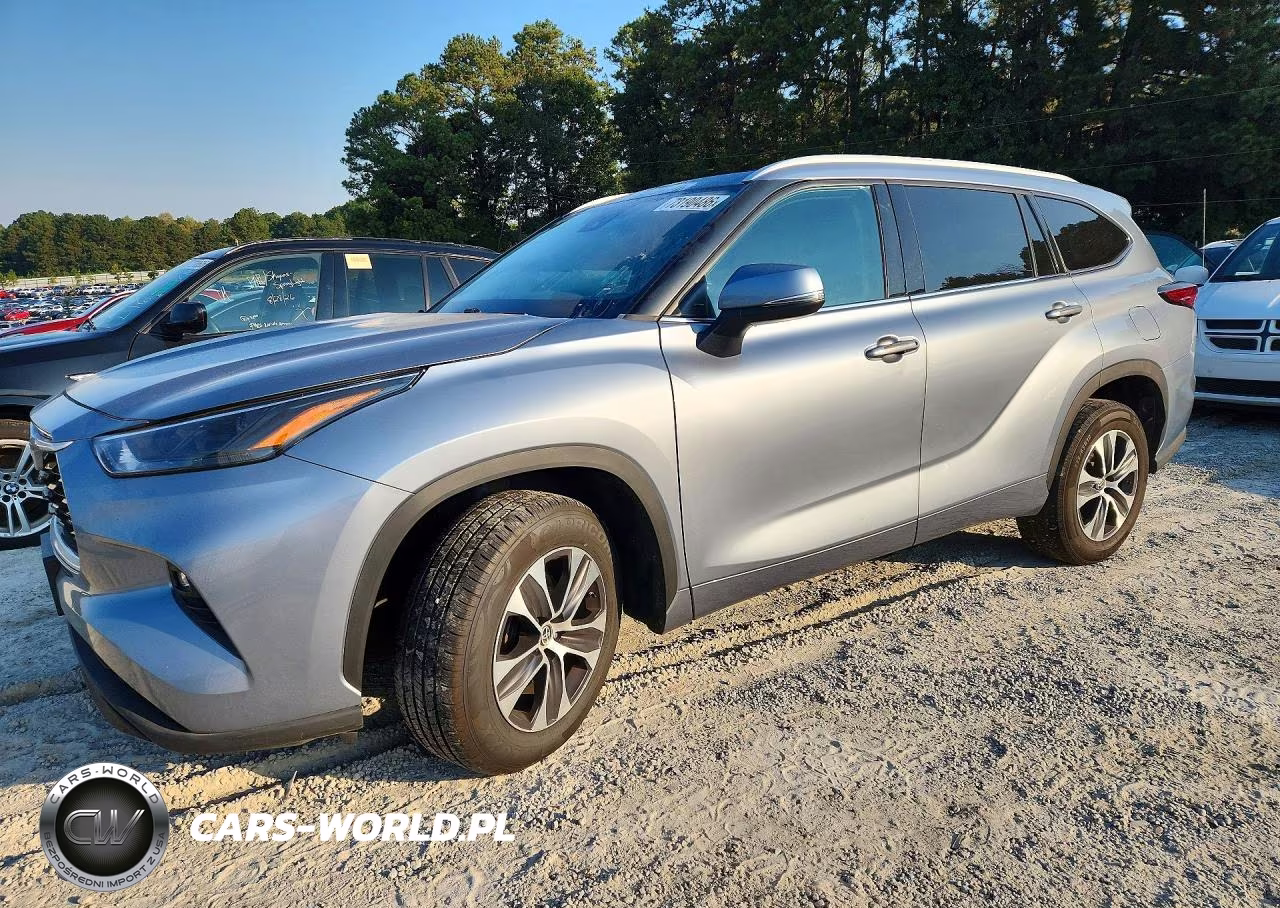 2022 Toyota Highlander Xle