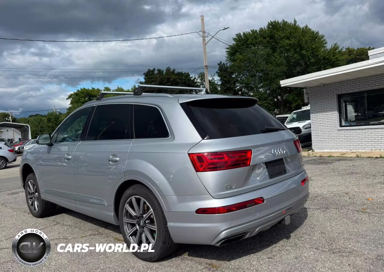 2018 Audi Q7 Prestige VIN:WA1VAAF71JD019111 - 3
