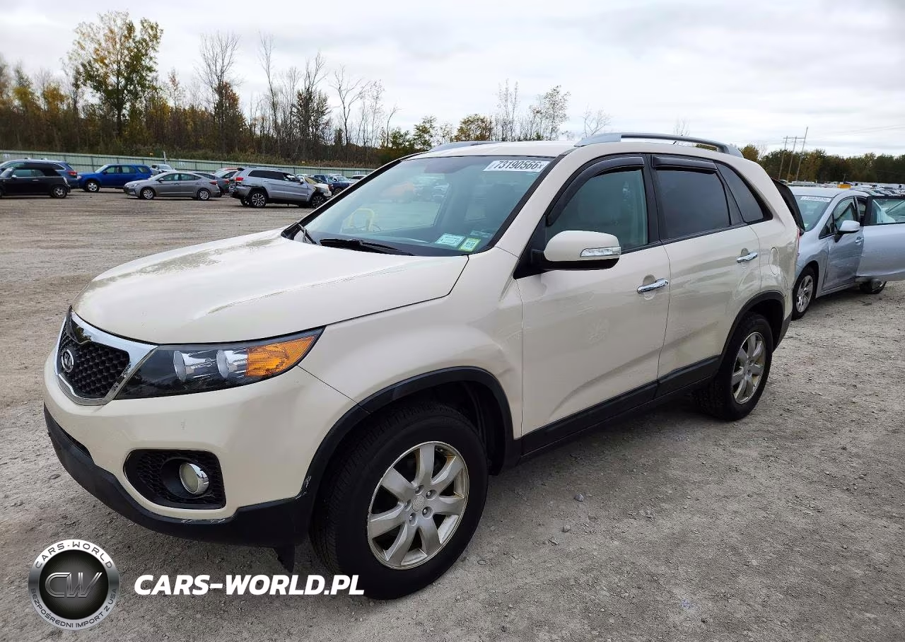 2011 Kia Sorento Lx VIN:5XYKT3A18BG032443 - 1