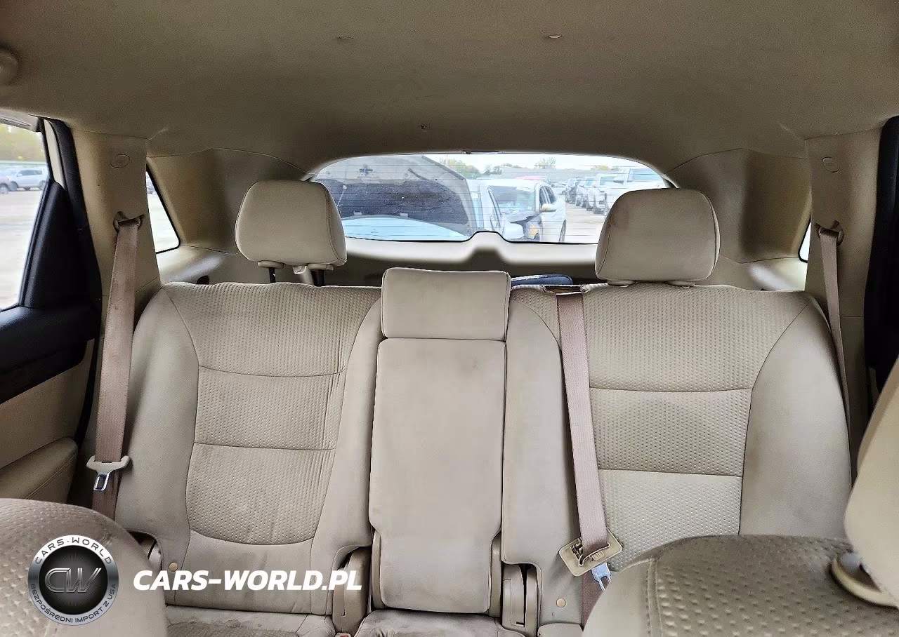 2011 Kia Sorento Lx VIN:5XYKT3A18BG032443 - 10