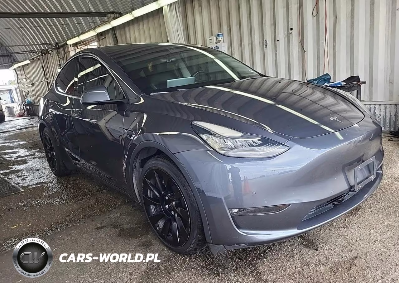 2022 Tesla Model Y – zdjęcie 1 z 14