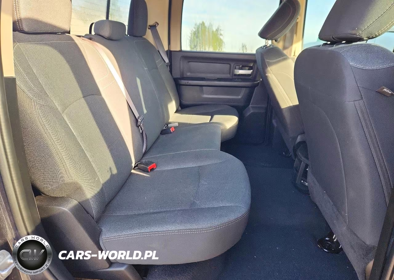 2019 Ram 3500 Tradesman VIN:3C63R3GL3KG711122 - 10
