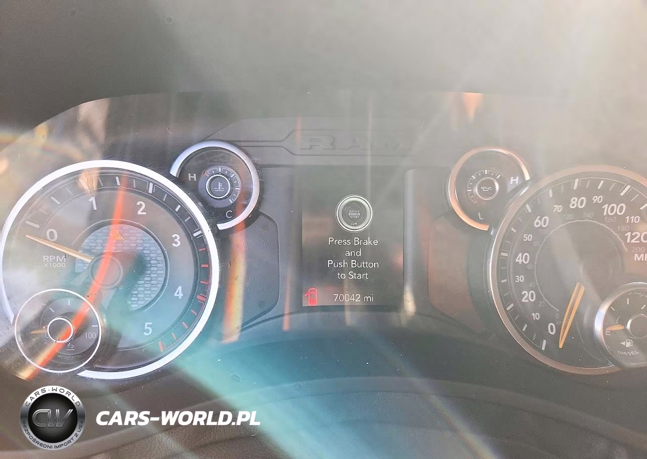 2019 Ram 3500 Tradesman VIN:3C63R3GL3KG711122 - 9