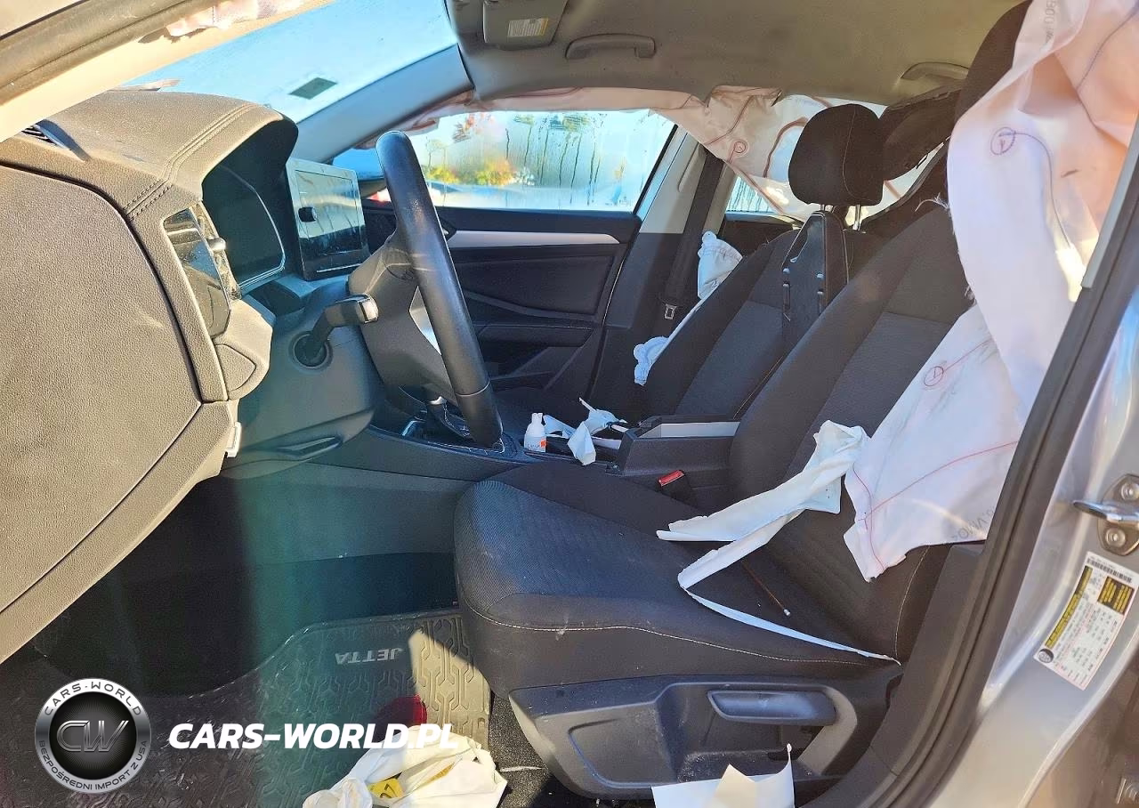 2025 Volkswagen Jetta S VIN:3VW5X7BU4SM057115 - 7