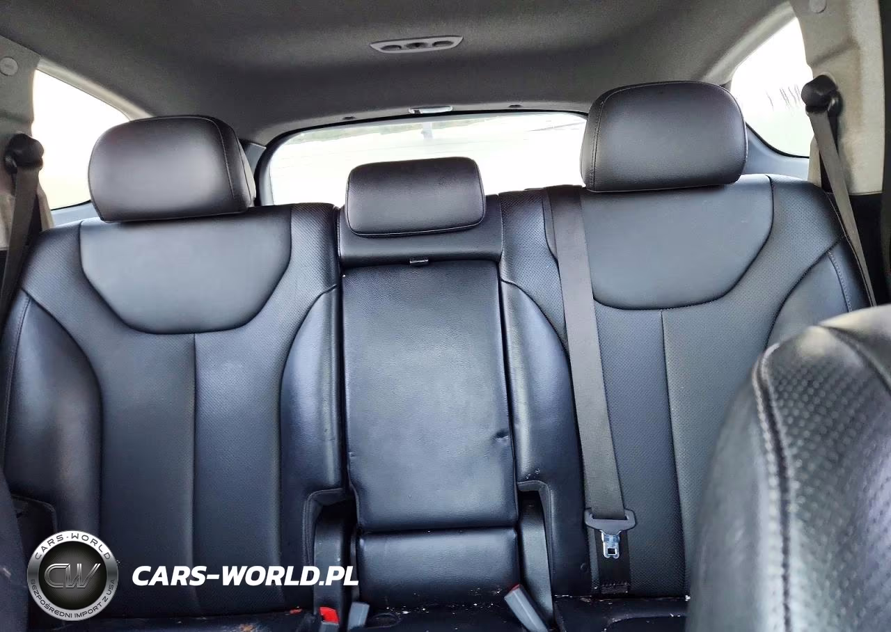 2019 Hyundai Santa Fe Limited 2.4L VIN:5NMS5CAD0KH034911 - 10