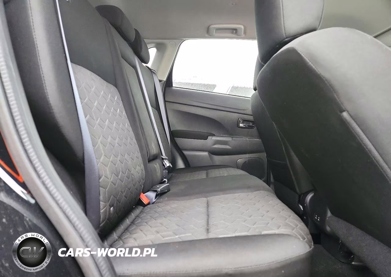 2026 Mitsubishi Outlander Sport S-Se VIN:JA4ARUAUXTU020489 - 11