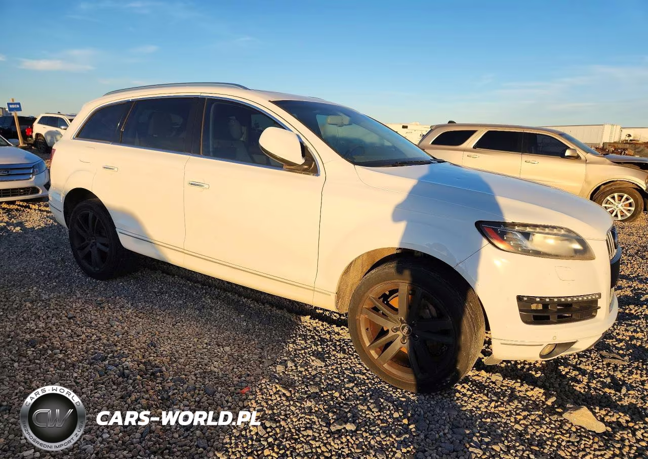 2014 Audi Q7 3.0T Premium VIN:WA1LGAFE7ED013453 - 4