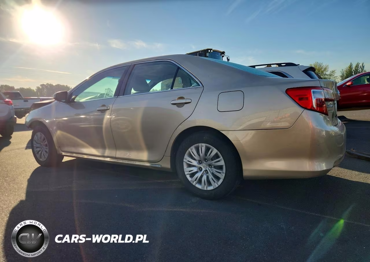 2012 Toyota Camry Le VIN:4T1BF1FK7CU586064 - 2