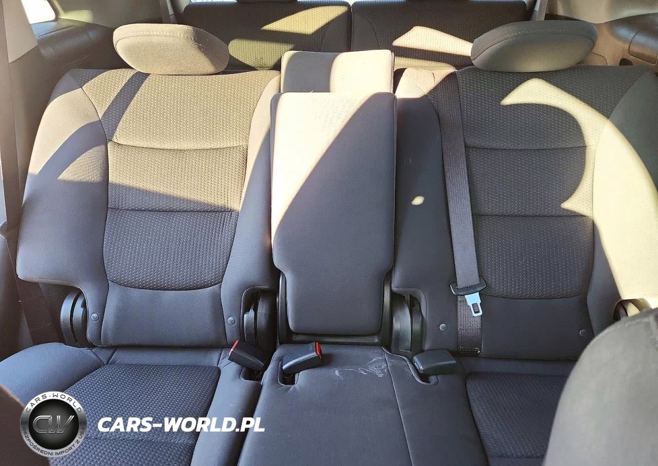 2011 Kia Sorento Base VIN:5XYKT4A12BG133578 - 10