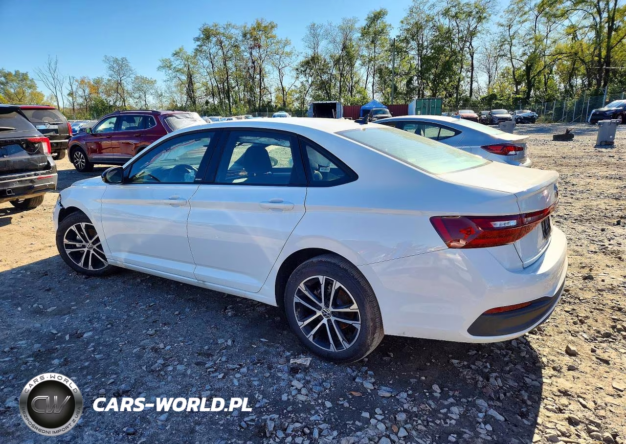 2026 Volkswagen Jetta Sport VIN:3VWBW7BU9TM066125 - 2