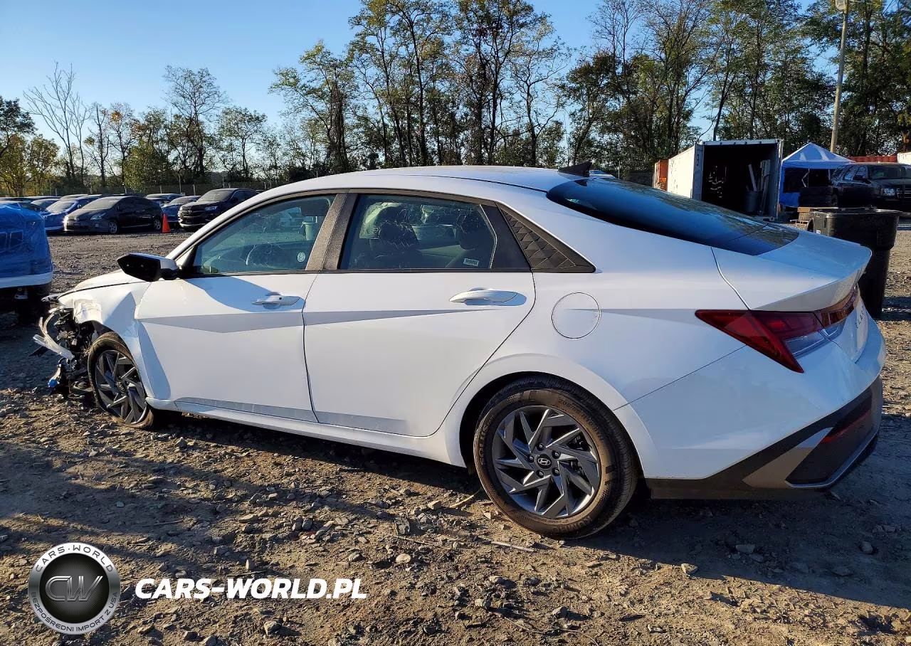 2026 Hyundai Elantra Hybrid Blue VIN:KMHLM4DJ3TU201153 - 2