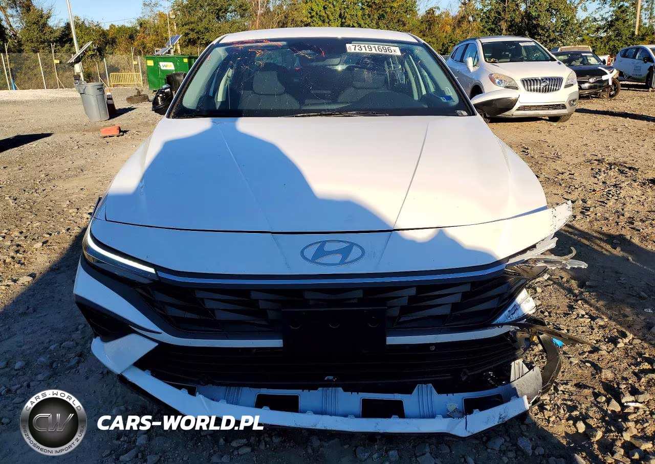 2026 Hyundai Elantra Hybrid Blue VIN:KMHLM4DJ3TU201153 - 5