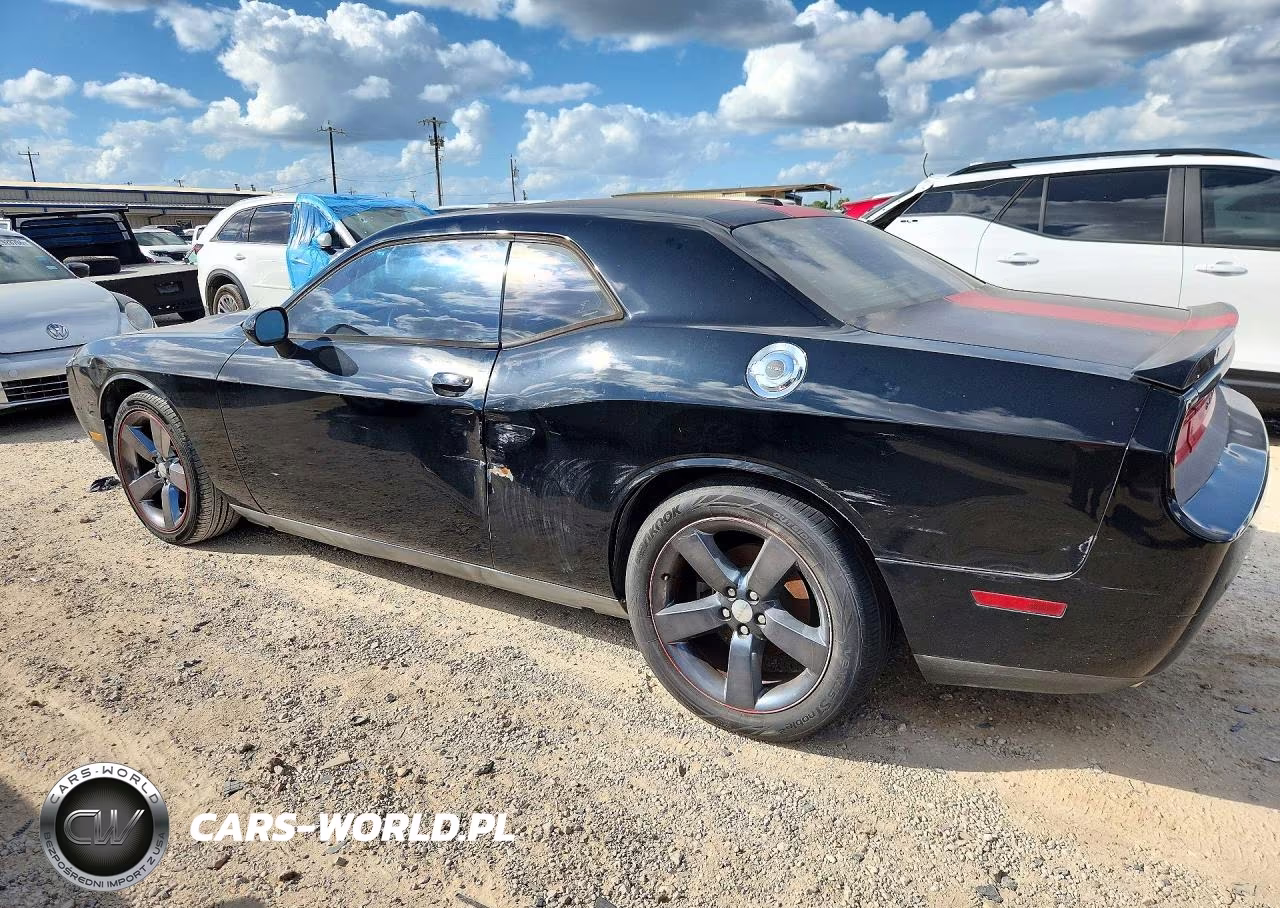 2013 Dodge Challenger Sxt VIN:2C3CDYAG8DH611377 - 2