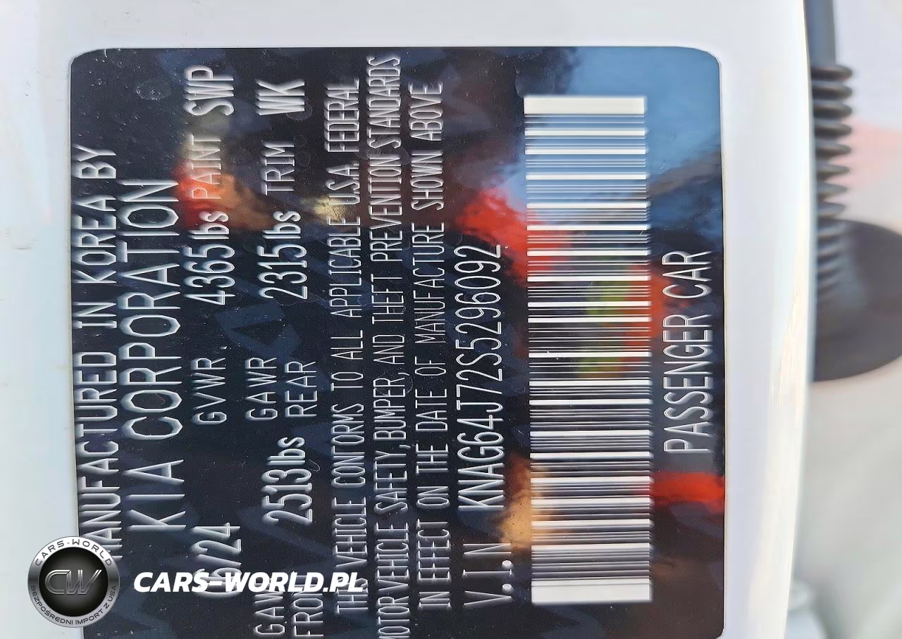 2025 Kia K5 Gt Line VIN:KNAG64J72S5296092 - 12