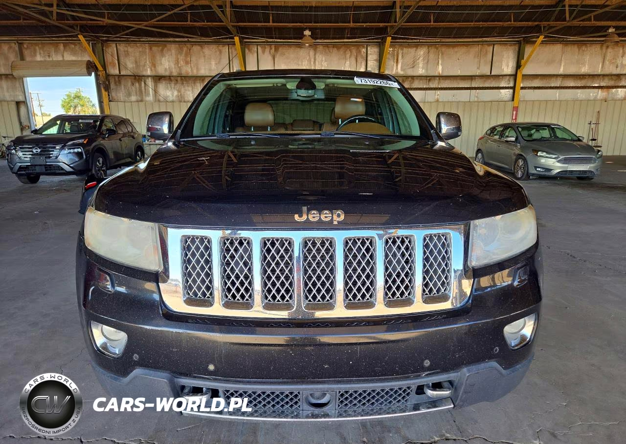 2013 Jeep Grand Cherokee Overland VIN:1C4RJECT8DC556519 - 5
