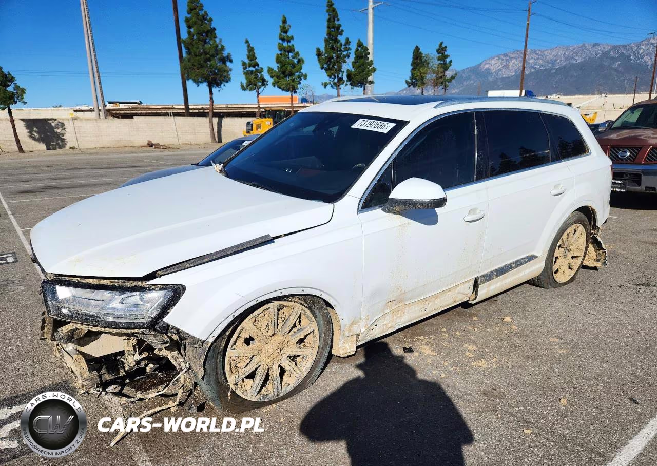 2019 Audi Q7 Premium Plus VIN:WA1LAAF70KD001725 - 1