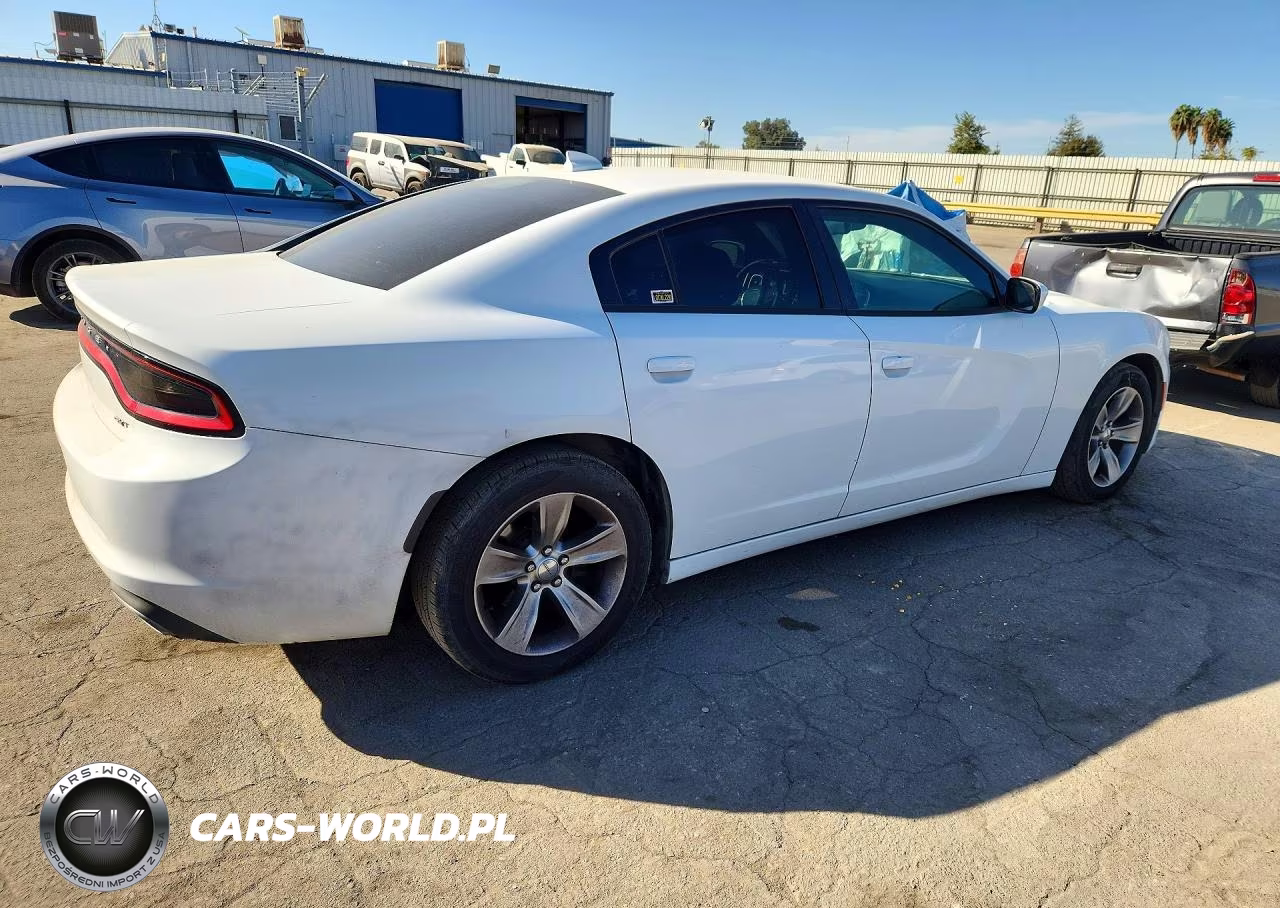 2016 Dodge Charger Sxt VIN:2C3CDXHG6GH330425 - 3