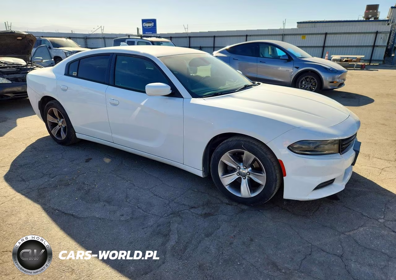 2016 Dodge Charger Sxt VIN:2C3CDXHG6GH330425 - 4