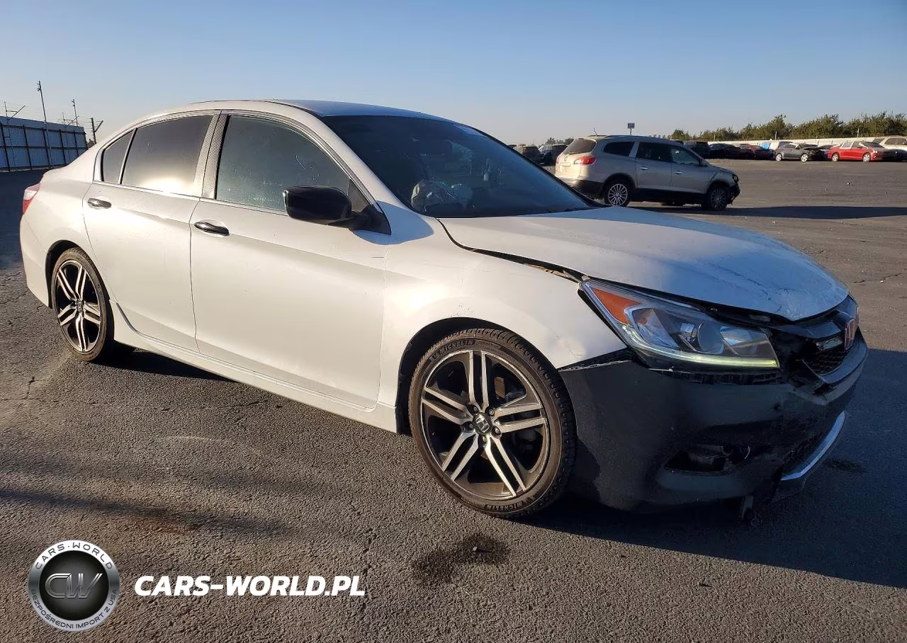 2016 Honda Accord Sport VIN:1HGCR2F60GA198188 - 4