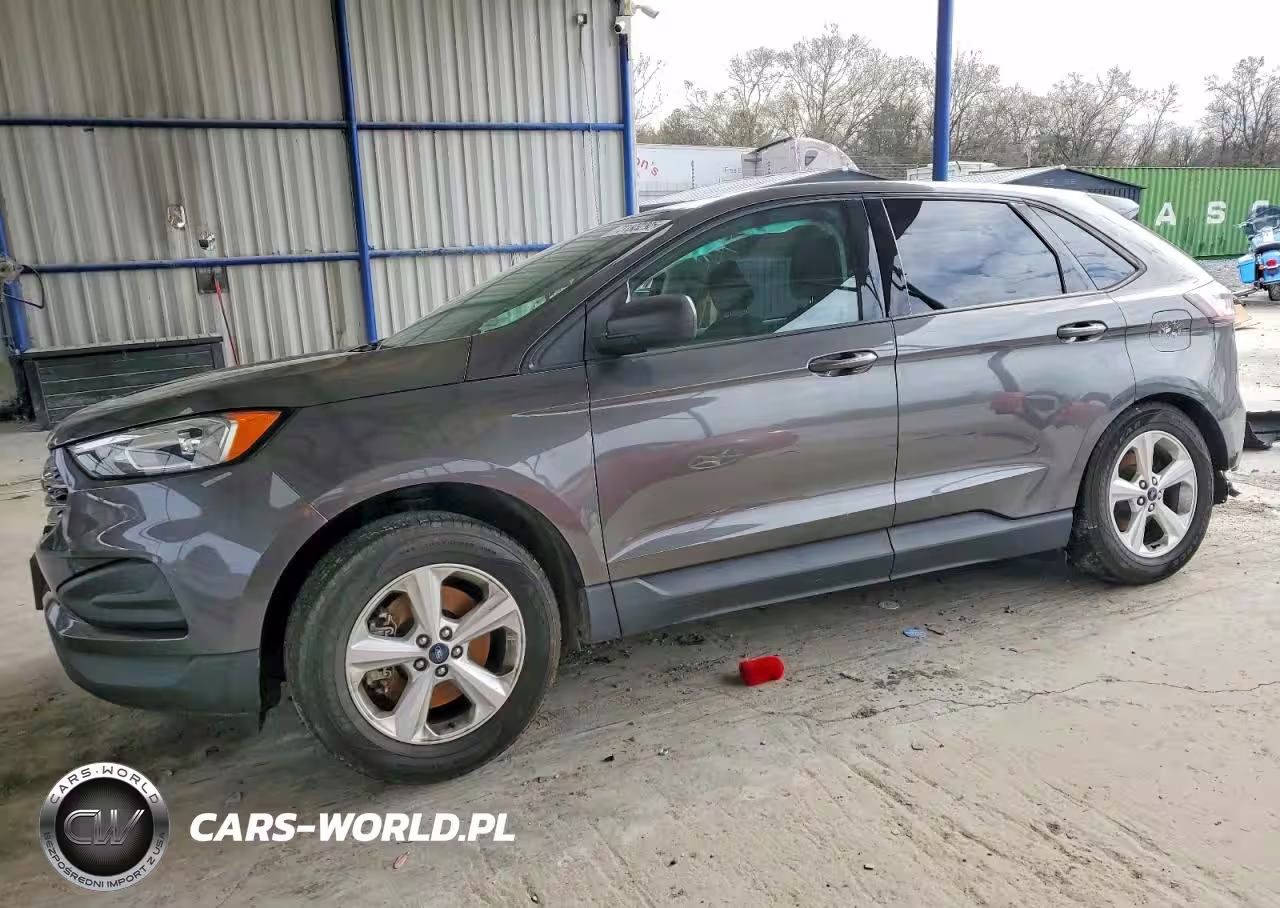 2020 Ford Edge Se